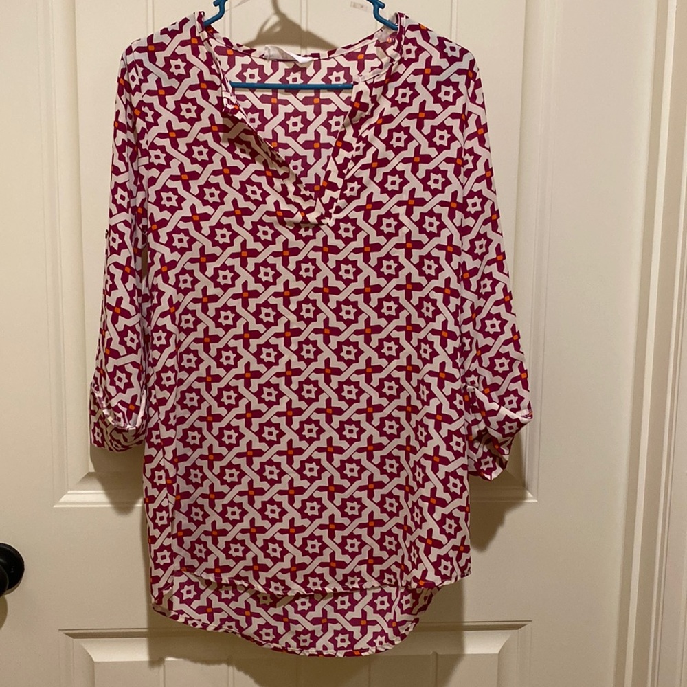 Women’s size small medallion print tunic length shirt